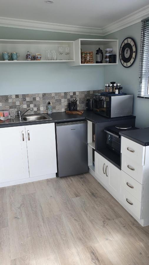 Modern Solar Powered 1 Bed Studio Apartment With Amazing Views Плеттенберг-Бей Экстерьер фото